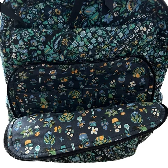 Vera Bradley Women's Cotton XL Campus Backpack in Dreamer Paisley - Picture 4 of 10